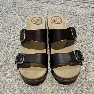 NWOT dansko sandals